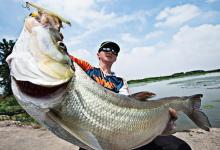 钓鱼人如何解决鱼只追不咬饵现象？路亚实战分析