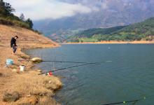 水库垂钓遇到大风，浮漂要