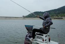 野外钓鱼，调漂第一步：如何找底