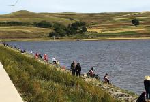 钓鱼时气温升高，调整钓法来爆护，附垂钓过程