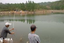 晚秋有风天钓鱼技巧分享