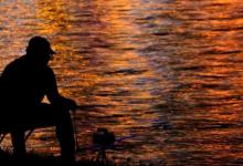 自己遇到的6个夜钓奇异事件，心理暗示真是自己吓自己