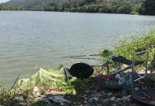 钓两根竿要学会技巧，不会玩得手忙脚乱，会钓的渔获倍增