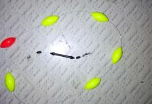 冬季长竿短线副钩拖逗钓鲫鱼技巧