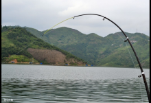 浅谈海竿钓鱼的使用技巧