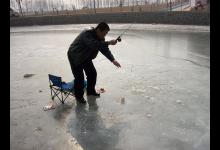 冰钓的浮底钓方法及注意事项