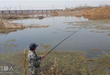 冬季野钓的长竿短线走钓方法与施钓技巧
