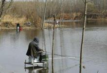 在冬钓期间，最为藏鱼的3个地方与钓点
