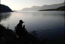 夏季夜钓能使渔获增加的几个小技巧