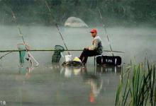 秋季野河怎么钓鱼