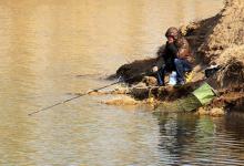 浅谈初冬季节外出垂钓的时机选择