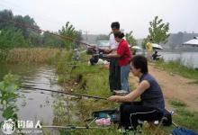 高手分享初秋钓鱼的饵料选择及选时技巧