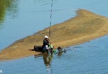 秋季应怎样根据天气和时间出钓？