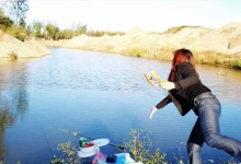 野钓中想让大鲤鱼闹窝，用这2种做窝方式，想当“空军”都难