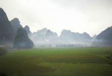 探寻深山老林，发现几口美丽的深潭，这里面能钓到鱼吗？