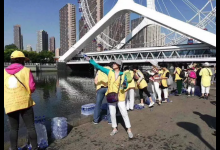 放生奇观：放黑鱼把鱼吃光看你钓什么！违法放生可判三年