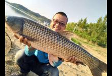 浅谈秋季野钓攻略，饵料不难找套路要用好，渔获少不了