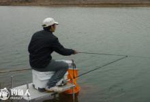 钓友分享鲫鱼的钓具准备及选位技巧