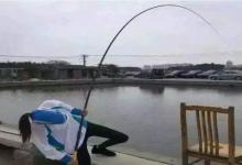 遛鱼的6个动作，大鱼收入囊中