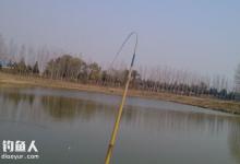 小钩细线遛大鱼的操控技术探讨