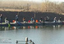 教你黑坑空钩垂钓的技巧