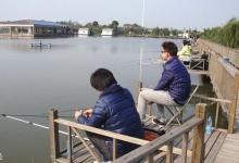 冬季黑坑钓鱼常见问题，通过调整浮漂来解决