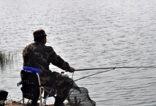 春季江河野钓鲫鱼技巧，轻松钓到大鲫鱼