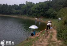 水库钓鱼的钓位选择及打窝技巧分析