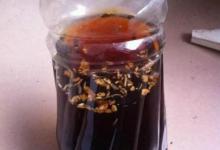 自制丁香酒开饵，被水下对比实验证实了鱼疯狂抢食效果，不服不行