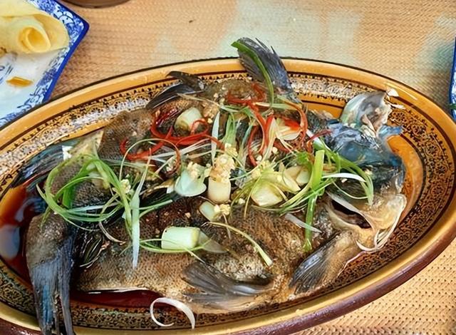 弓鱼,洱海的美味活化石