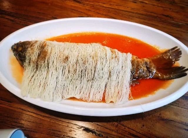 你吃过鲤鱼焙面吗?_渔获吃法_爱钓鱼