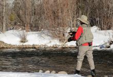 三冬时节钓鲫鱼，4项选择做好，助你不再空手而归！