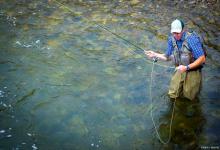 深秋钓鱼有何技巧？4个原则，助你渔获满满！