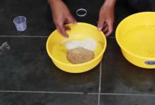 拉饵和搓饵，哪个更适合野钓？不懂得使用和区分，渔获会少一半