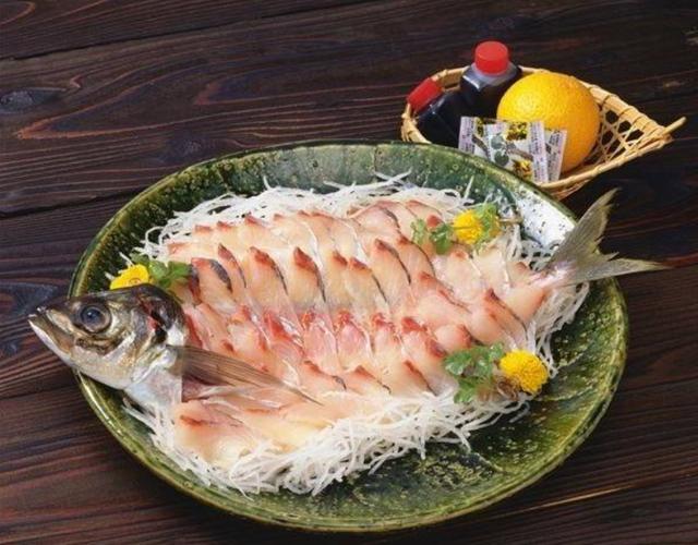 回顾:鱼肉已被剃掉为何鱼还活着?