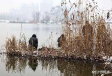 气温突降，天气再冷也可以钓鱼！大鱼喜欢去这种地方