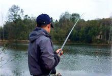 冬季钓鱼逗钓真相：不是鱼不咬钩，是你不会逗！