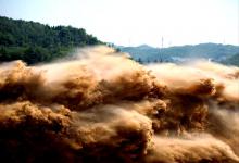 当小浪底排沙的波涛涌起,一次被截断的生命和钓鱼人的沉思!