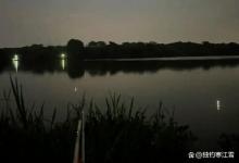 夏季夜钓深水还是浅水？什么时间好钓？聊一聊夏季夜钓的4个技巧！