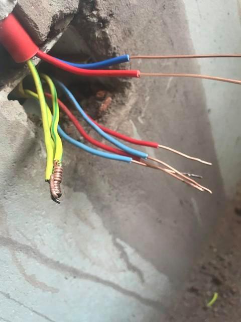 地线真的没用？错！少了它，家里漏电直接触电！