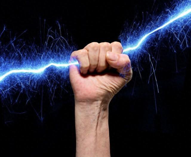 四种人体触电方式详解 原理 场景 防护一次讲清