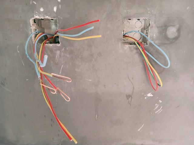 装修走线避坑指南：明线暗线混合走，线径选型一步到位