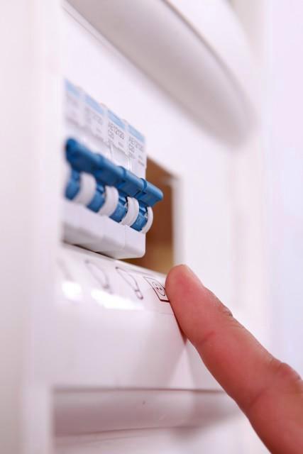 家用空开怎么选？10A、16A、20A对应电器清单，再也不跳闸