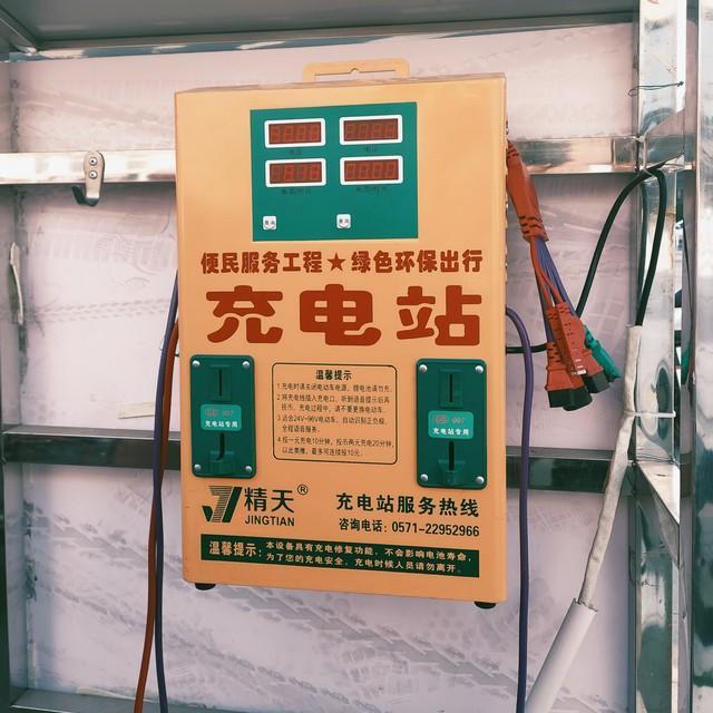 家用两轮电动车选购 保养全攻略：电瓶选对，多跑3年不换电