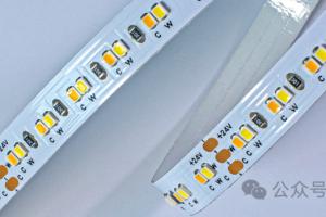 单色灯带太单调？试试可冷可暖的双色温灯带