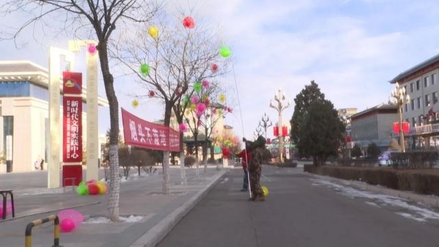 甘肃金昌永昌县有序推进城区春节灯饰亮化工程