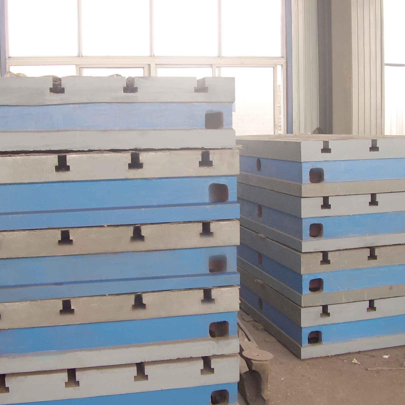 如何防止铸铁平台变形？