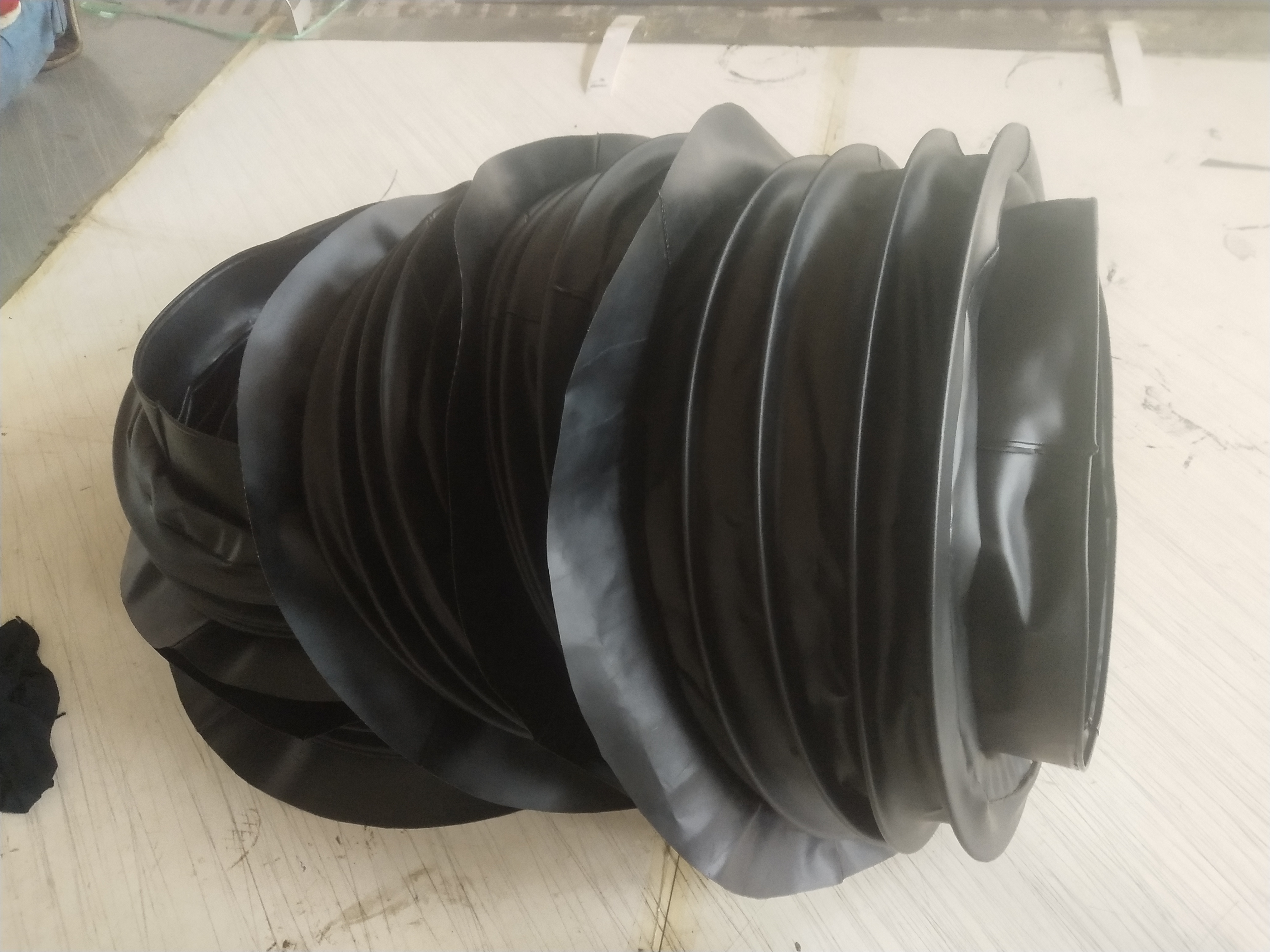 购买轴承磨床伸缩套/防水罩需要注意的事项