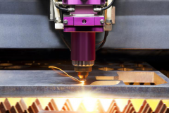 激光切割机为何需要配备自动调焦功能?