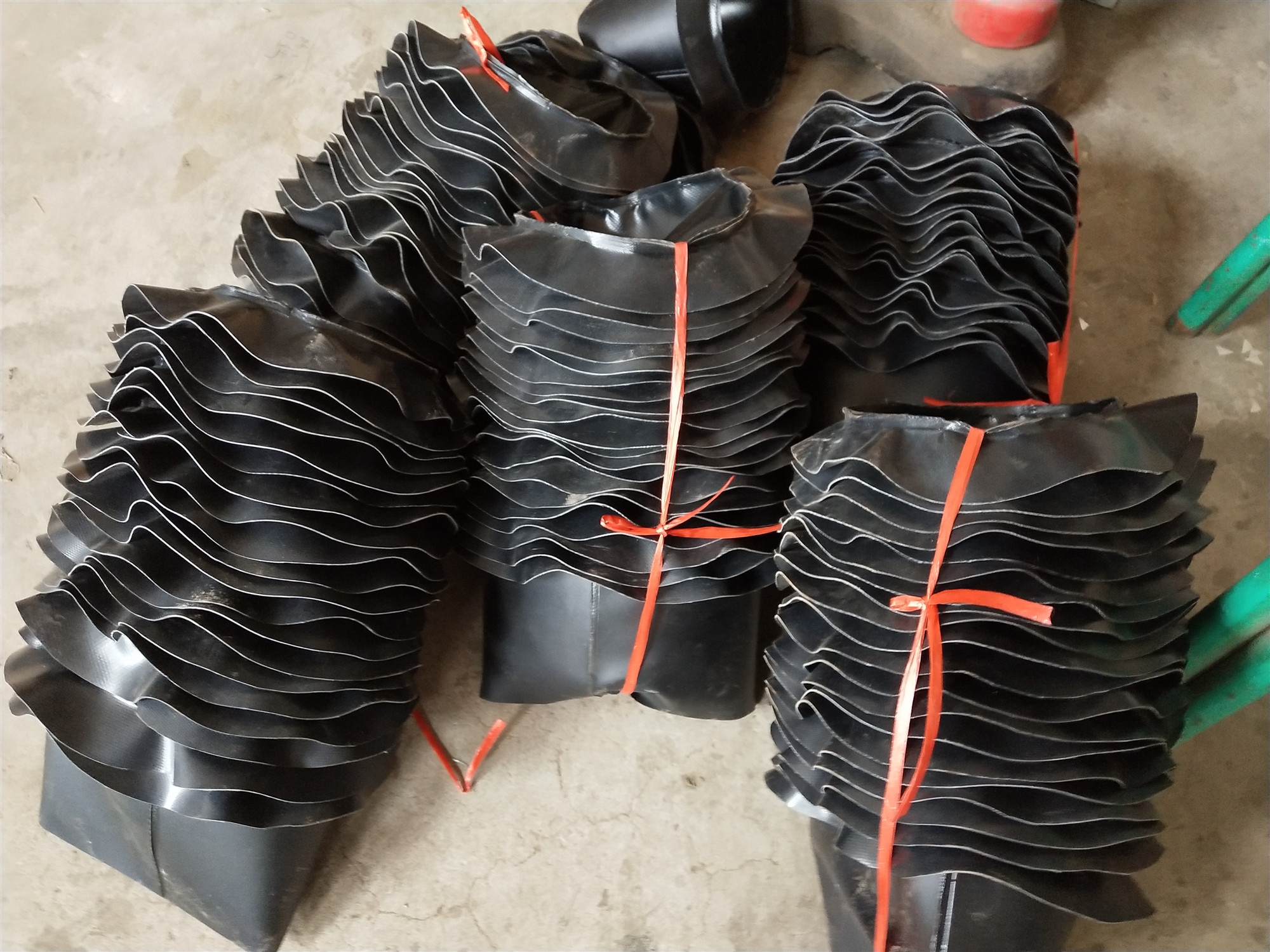 五轴数控磨床伸缩套修整器日常维护